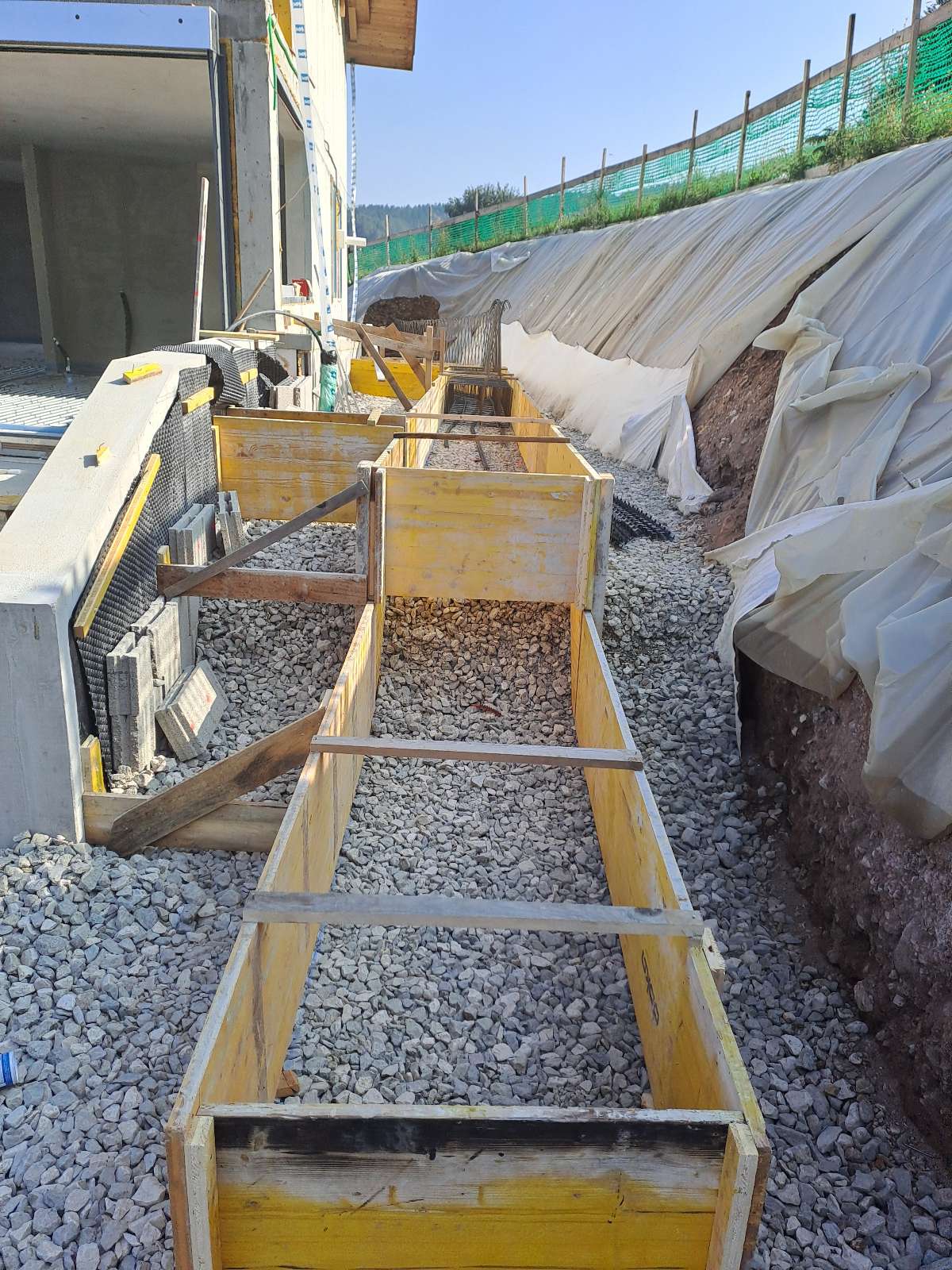 Abbruch und Wiederaufbau eine Wohnhauses-1